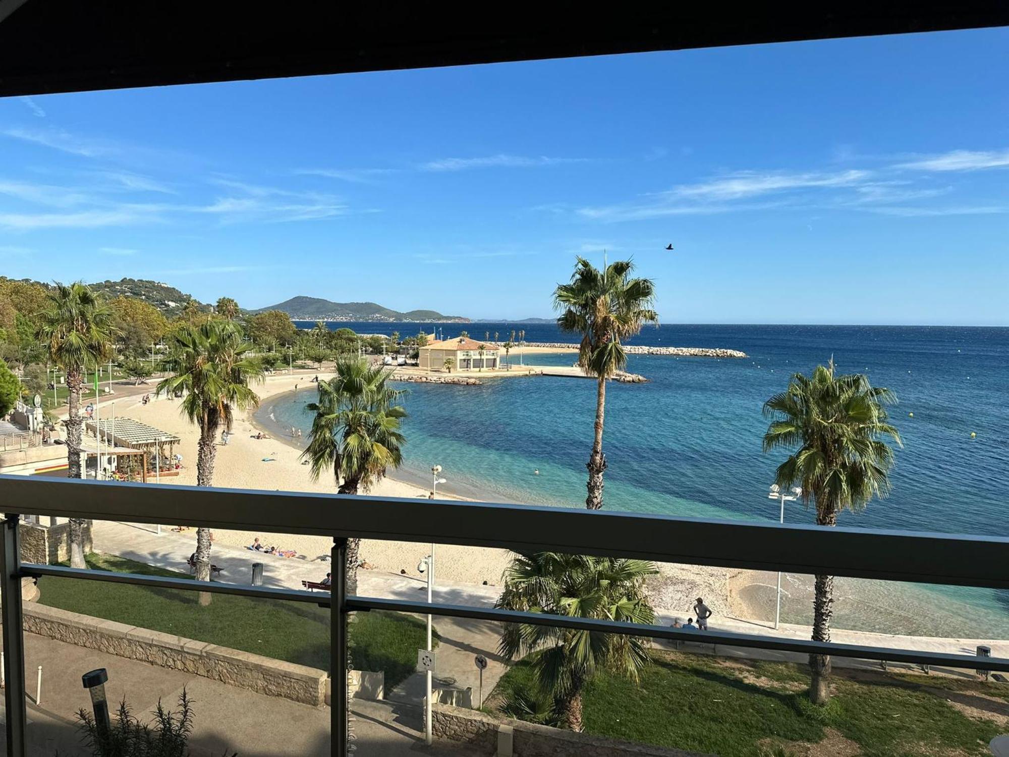 Appartement Panoramique Sur Mer Toulon Luaran gambar